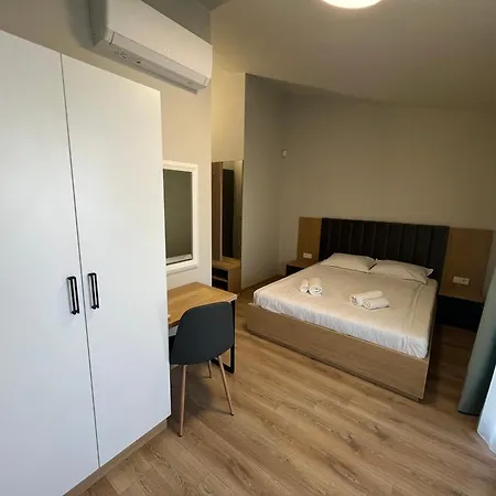 Гостевой дом за гости крайморие парк Бургас