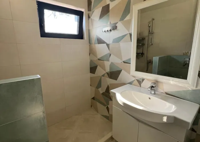 Къща за гости за гости крайморие парк