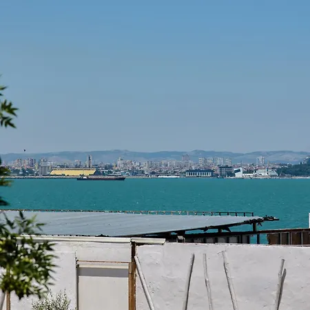 за гости крайморие парк Penzion Burgas City
